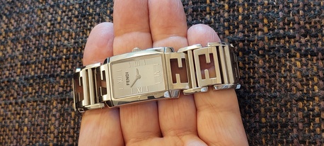 Riyadh, Watches, SAR 1350,  Fendi Watch For Ladies Original Swiss Made 1350