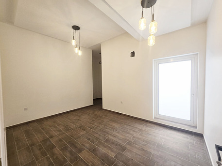 Jidhafs, Apartments, Flats, Houses & Villas, BHD 270/month,  2 BR,  100 Sq. Meter,  2BHK Large Apartment With EWA + Balcony