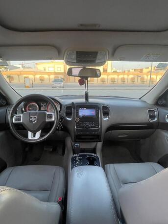 Riyadh, Vehicles, Cars & Trucks , SAR 30000,  Dodge Durango,  2013,  Automatic,  170971 KM,   Crew V8  Full Options