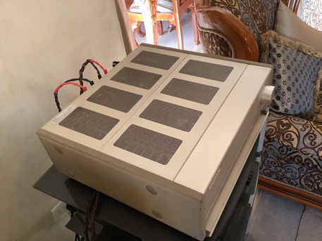 Amman, Home Audio, JOD 400,  Marantz PM-95 Amplifier With Remote Control