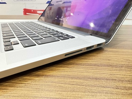 Riyadh, Computers, SAR 2299,  Retina Display Apple MacBook Pro- Intel Core I7 Pro- Ram 16GB- جهاز  ابل آي ماك ريتينا  إن