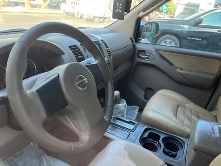 Al Malaz, Vehicles, Cars & Trucks , SAR 18000,  Nissan Pathfindet,  2010,  Automatic,  350000 KM,  Nissan Pathfinder For Sale
