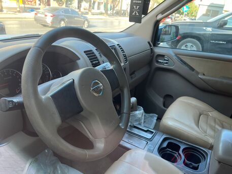Al Malaz, Vehicles, Cars & Trucks , SAR 18000,  Nissan Pathfindet,  2010,  Automatic,  350000 KM,  Nissan Pathfinder For Sale