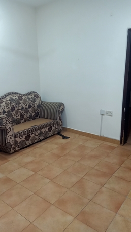 Gudaibiya, Apartments/Houses, BHD 150/year,  1 BR,  Falt For Rent In Gudaibiya Near Almaani Studio