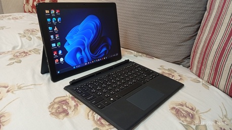 Jubail, Computers, SAR 1100,  2in1 Dell Latitude 5285 I7 TouchScreen   Very Slim And Light ???? With Detachable Keyboard