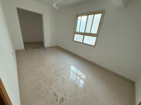 Busaiteen, Apartments/Houses, BHD 220/month,  2 BR,  Flat For Rent In Busaiteen With EWA , Unlimited