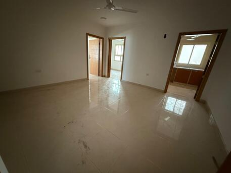 Busaiteen, Apartments/Houses, BHD 220/month,  2 BR,  Flat For Rent In Busaiteen With EWA , Unlimited