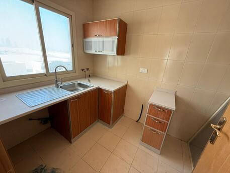 Busaiteen, Apartments/Houses, BHD 160/month,  2 BR,  Flat For Rent In Busaiteen Without EWA
