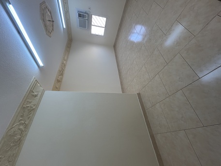 Paris, Apartments, Flats, Houses & Villas, SAR 45000/year,  3 BR,  Apartment For Rent In The Wzrat District, Near The Marriott Hotel.  المالك/العميل :