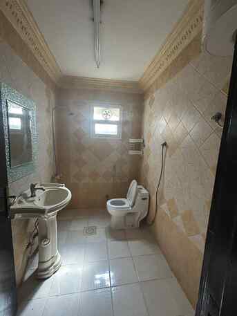 Paris, Apartments, Flats, Houses & Villas, SAR 45000/year,  3 BR,  Apartment For Rent In The Wazarat District, Near The Marriott Hotel