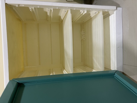 Dammam, Household Items, SAR 70,  A Big Adjustable Storage Box For Sale In Excellent Condition, Clean ( Made In Italy)