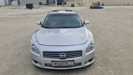 Juffair, Vehicles, Cars & Trucks , BHD 1550,  Nissan Maxima,  2011,  Automatic,  155000 KM,   Full Option Instalments Option Available