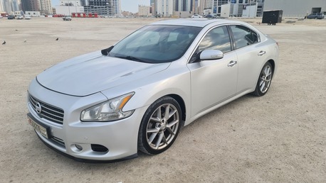 Juffair, Vehicles, Cars & Trucks , BHD 1550,  Nissan Maxima,  2011,  Automatic,  155000 KM,   Full Option Instalments Option Available