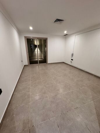 Kuwait City, Apartments/Houses, KWD 1200/month,  4 BR,  Duplex For Rent In Jabriya