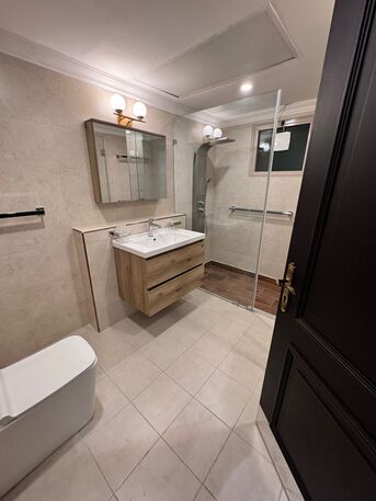 Kuwait City, Apartments/Houses, KWD 1200/month,  4 BR,  Duplex For Rent In Jabriya