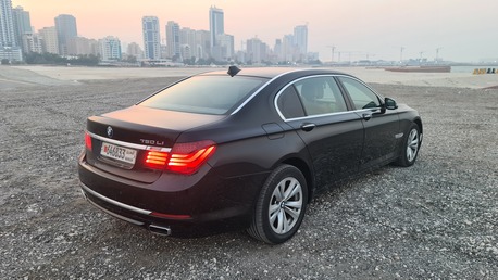 Juffair, Vehicles, Cars & Trucks , BHD 2750,  Bmw 750,  2013,  Automatic,  184 KM,  LI FULL OPTION Perfect Condetion Clean Car