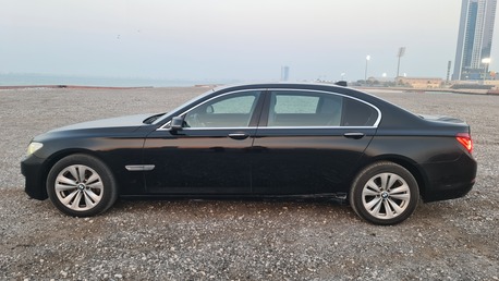 Juffair, Vehicles, Cars & Trucks , BHD 2750,  Bmw 750,  2013,  Automatic,  184 KM,  LI FULL OPTION Perfect Condetion Clean Car