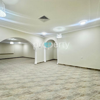 Kuwait City, Villas, KWD 2100,  500 SQM Fully Renovated Villa For Rent In Salwa, Kuwait