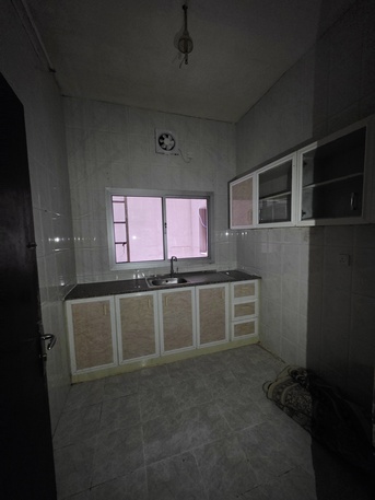 Hoora, Apartments/Houses, BHD 125/month,  2 BR,  -Very Neet UN Furnished 2 BHK Flat Without Ewa @125/BD In Hoora