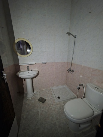 Hoora, Apartments/Houses, BHD 125/month,  2 BR,  -Very Neet UN Furnished 2 BHK Flat Without Ewa @125/BD In Hoora