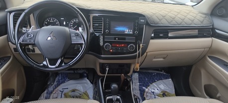 Riyadh, Vehicles, Cars & Trucks , SAR 49000,  Mitsubishi Outlander,  2019,  Automatic,  148000 KM,   Silver Top Option Keyless Moonroof 49000 SR Abha Location