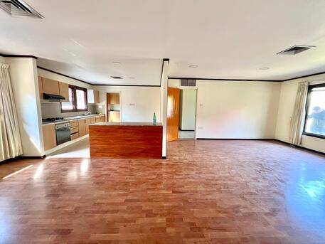 Budaiya, Villas, BHD 400,  290 Sq. Meter,  Cozy Villa With Private Garden | Budaiya