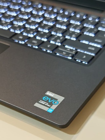 Khobar, Computers, SAR 1599,  Dell Latitude 7420 (i7-11th Gen 16-256)