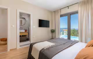 Paris, Apartments, Flats, Houses & Villas, EUR 1500/month,  3 BR,  110 Sq. Meter,  House/apartment For Rent 01-06 Months  01.11 - 15.04