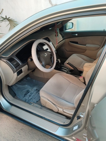 Al-Madinah, Vehicles, Cars & Trucks , SR 16000,  Honda Accord,  2004,  Automatic,  339000 KM,