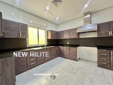 Kuwait City, Apartments/Houses, KWD 950/month,  4 BR,  Four-Bedroom Floor For Rent In Al-Siddeeq