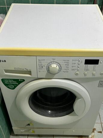Riyadh, Appliances, SAR 300,  Lg Washing Machine 7 Kgs