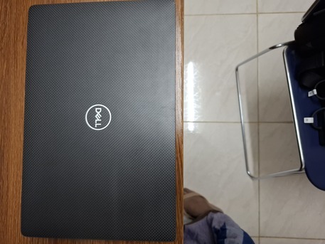 Riyadh, Computers, SAR 2600,  Dell Latitude 7410 Business Laptop With Full Set For Sale: