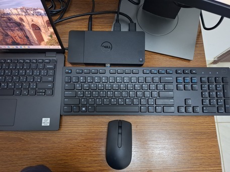 Riyadh, Computers, SAR 2600,  Dell Latitude 7410 Business Laptop With Full Set For Sale: