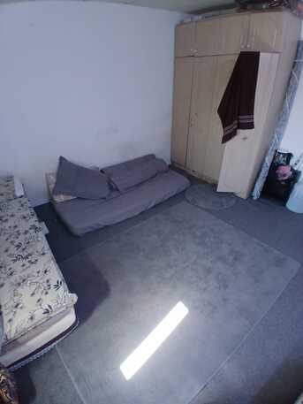 Riyadh, Rooms Available, SAR 10/month,  1 Room And Bed Space - At Malaz Area