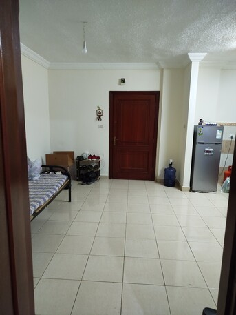 Jeddah, Rooms Available, SAR 1100/month,  One Bed Room For RENT FOR Bachelor Only In One Bed Lounge Apartment