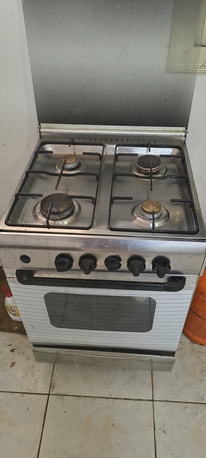 Al-Madinah, Appliances, Sar 230,  Chicken Stove - 4 Burner With Oven In Good Condition