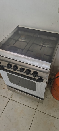 Al-Madinah, Appliances, Sar 230,  Chicken Stove - 4 Burner With Oven In Good Condition