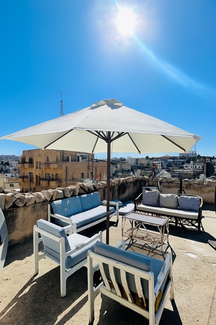 Jabal Al-Weibdeh, Apartments/Houses, Furnished,  2 BR,  Jabal Al-Weibdeh 📍