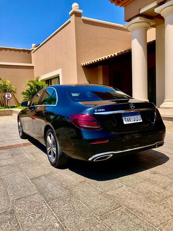 Cairo, Automotive, ايجار مرسيدس E200 بالسائق لتجربة تنقل فاخرة وم