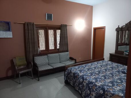 Karachi, Apartments/Houses, 6 BR,  400 Sq. Meter,  400 SQ Yard 3 Story House In Block 13 Federal B Area Karachi