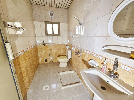 Sanabis, Offices, BHD 200,  120 Sq. Meter,  3BHK Office For Rent In Sanabis