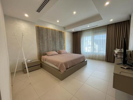 Amman, Apartments/Houses, JOD 18000/year,  Furnished,  3 BR,  Fully Furnished 3B Apart With Baconly In 5 Circle 00962777688956