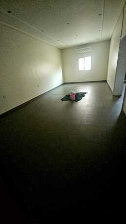 Zinj, Apartments/Houses, BHD 300/month,  3 BR,  3 Bedroom Unfurnished Flat For Rent Without Ewa