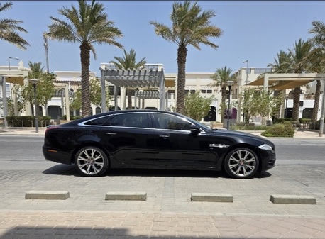Manama, Vehicles, Cars & Trucks , BHD 1,  Jaguar XJ Series,  2014,  Automatic,  84000 KM,  JAGUAR XJL
