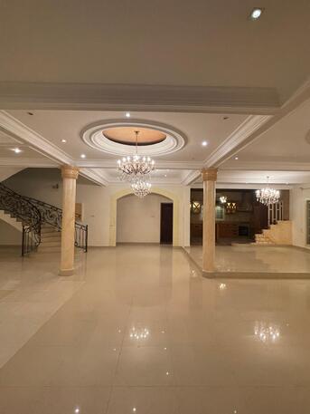 Zinj, Villas, BHD 1000,  Semi Furnished Double Story Private Villa 5 Bhk Exclusive In Zinj Near Adari Pak