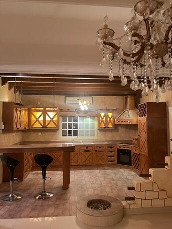 Zinj, Villas, BHD 1000,  Semi Furnished Double Story Private Villa 5 Bhk Exclusive In Zinj Near Adari Pak