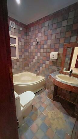 Zinj, Villas, BHD 1000,  Semi Furnished Double Story Private Villa 5 Bhk Exclusive In Zinj Near Adari Pak