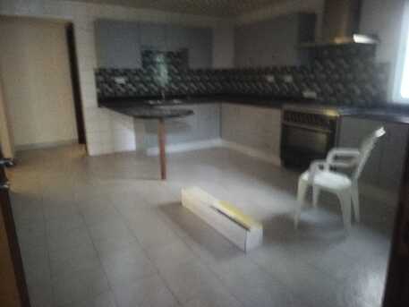 Busaiteen, Villas, BHD 750,  Semifurnished Compound Villa 5room Double Story Exclusive In Busaiteen Near Frances School