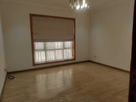 Janabiya, Villas, BHD 750,  Semi Furnished Compound Villa 3 Bhk Exclusive In Janabiya Near KFC