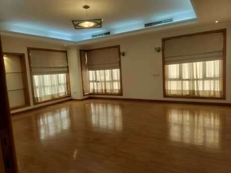 Janabiya, Villas, BHD 750,  Semi Furnished Compound Villa 3 Bhk Exclusive In Janabiya Near KFC